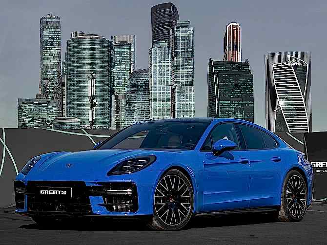 Porsche Panamera 4