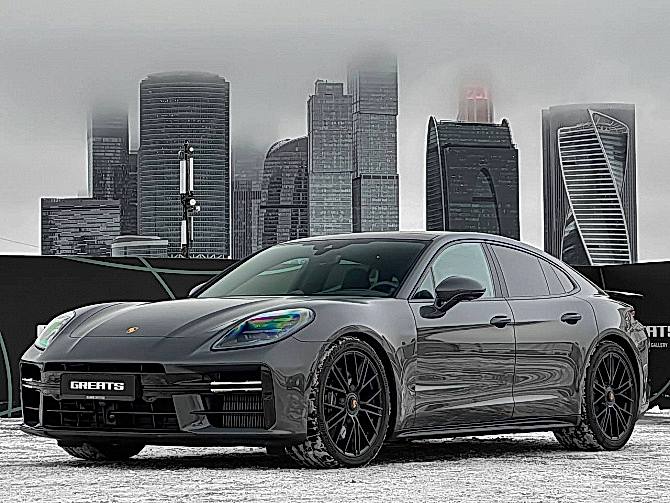 Porsche Panamera GTS FL