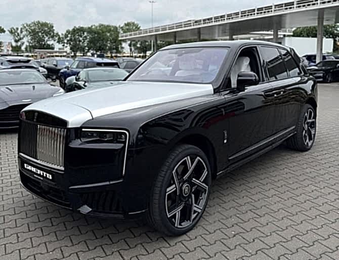 Rolls-Royce Cullinan Black Badge FL