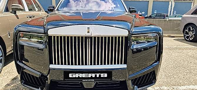 Rolls-Royce Cullinan Black Badge FL